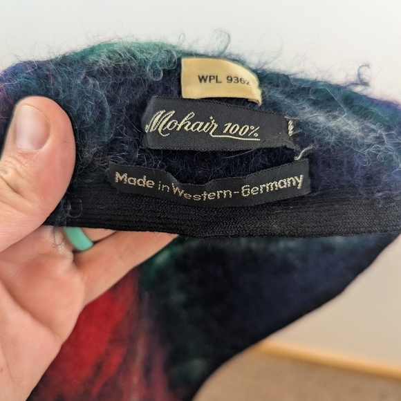 VTG Mohair Shawl, Made in Western Germany - Picture 4 of 4